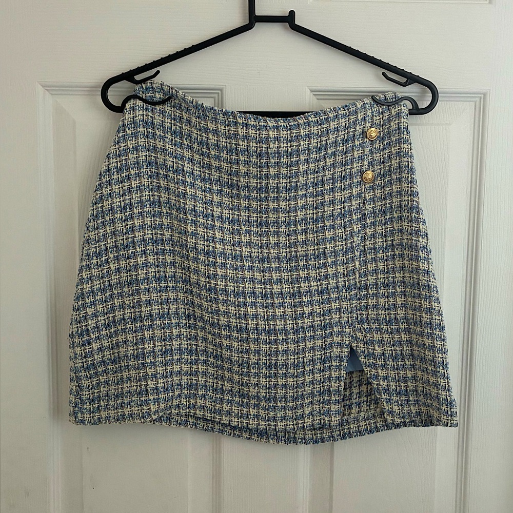 BISCOTE italian brand blue skirt